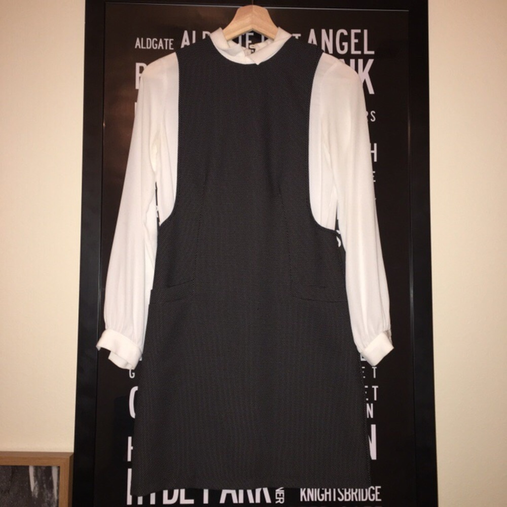 MISS SELFRIDGE CUTE FORMAL DRESS SIZE SMALL